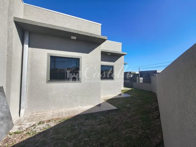 Imagem 9: Casa para À Venda, no Bairro Uvaranas, em Ponta Grossa - Pr