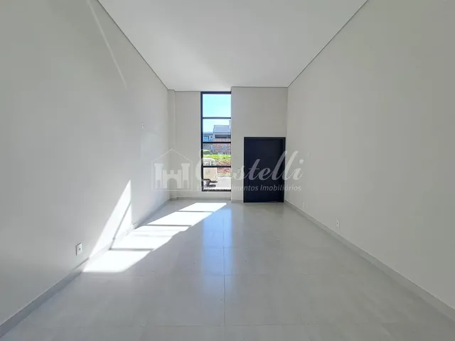 Imagem 2: Casa para À Venda, no Bairro Contorno, em Ponta Grossa - Pr
