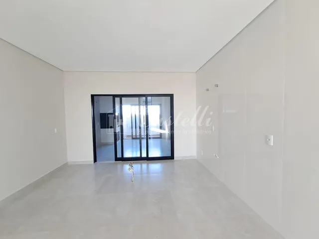 Imagem 5: Casa para À Venda, no Bairro Contorno, em Ponta Grossa - Pr