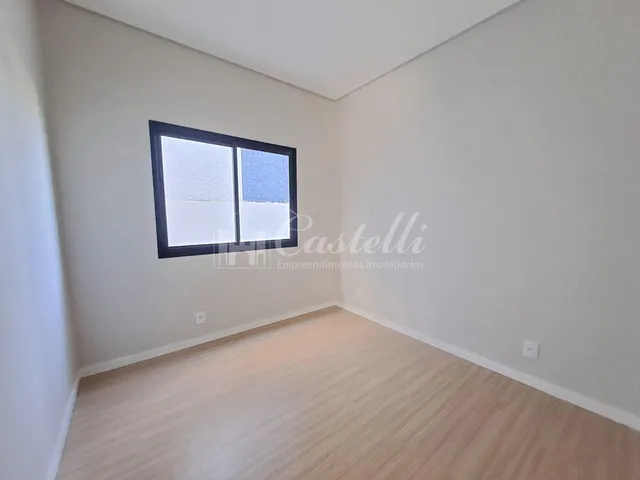 Imagem 13: Casa para À Venda, no Bairro Contorno, em Ponta Grossa - Pr