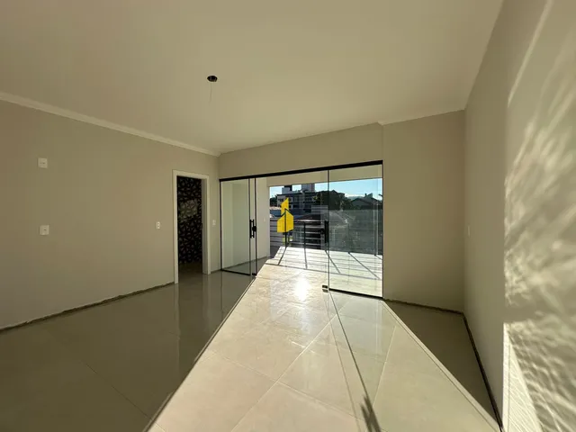 Imagem 15: Sobrado com piscina à venda no Bairro Quintino em Timbó