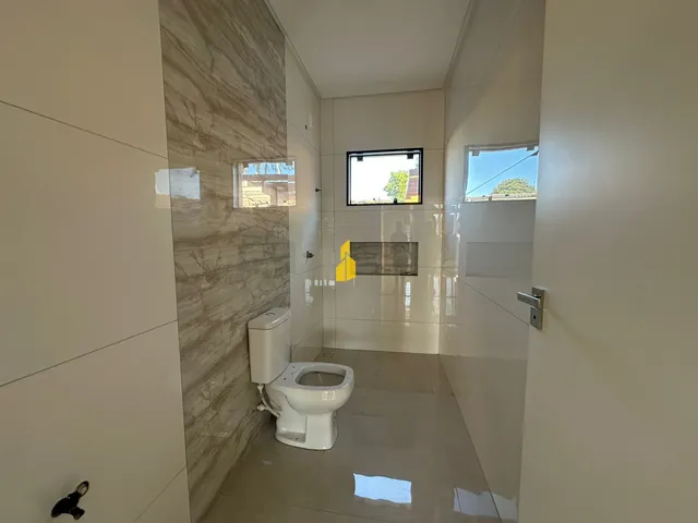 Imagem 5: Sobrado com piscina à venda no Bairro Quintino em Timbó