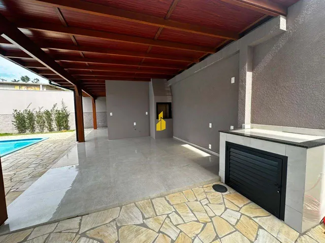 Imagem 6: Sobrado com piscina à venda no Bairro Quintino em Timbó
