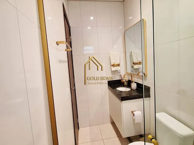 Imagem 2: Casa de Alto Padrão À Venda | 250M² de Terreno