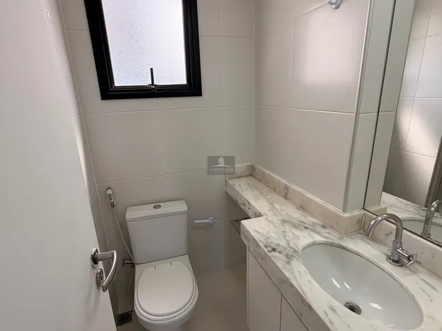 Imagem 11: Aluguel de Apartamento de Luxo em Salvador: 2 Quartos, 1 Suíte, 84m², Infraestrutura