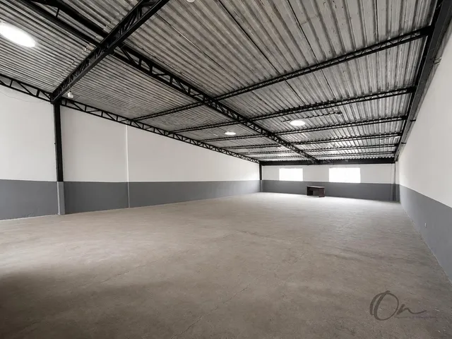 Imagem: Bussiness Premises em Cotia - São Paulo