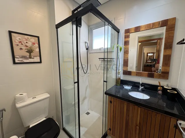 Imagem 13: Apartamento à Venda no Itaguá em Ubatuba com 2 Quartos, Sacada Gourmet e Piscina