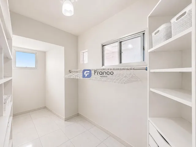 Imagem 9: Apartamento Mobiliado com Vista para o Mar no Centro de Guarapari, 2 Quartos, 2 Vagas
