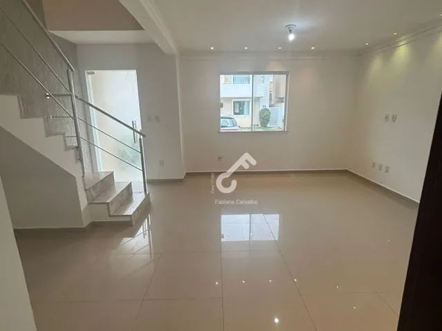 Imagem 3: IPITANGA, Lauro de Freitas. Duplex PRONTO PARA MORAR composto de 3 quartos sendo 1 suíte