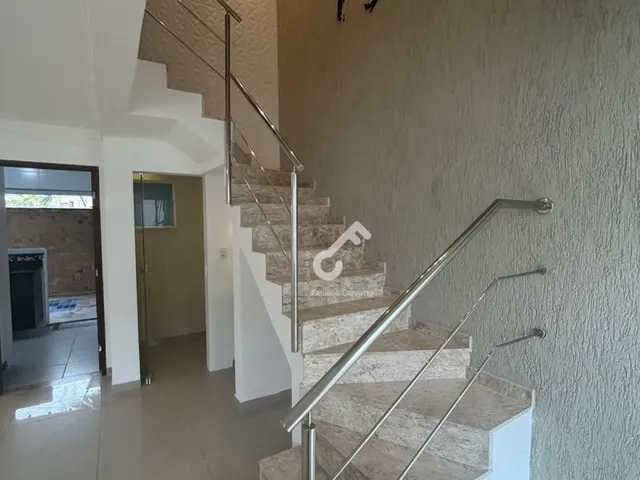 Imagem 6: IPITANGA, Lauro de Freitas. Duplex PRONTO PARA MORAR composto de 3 quartos sendo 1 suíte