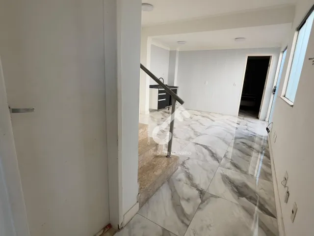 Imagem 5: ESTRADA DO COCO, Abrantes. Duplex em condomínio fechado com infraestrutura, composto de