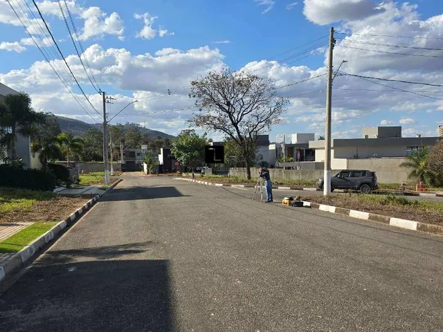 Imagem 7: Lote a venda no Condomínio Residencial Veredas Lote de esquina medindo 475 m²