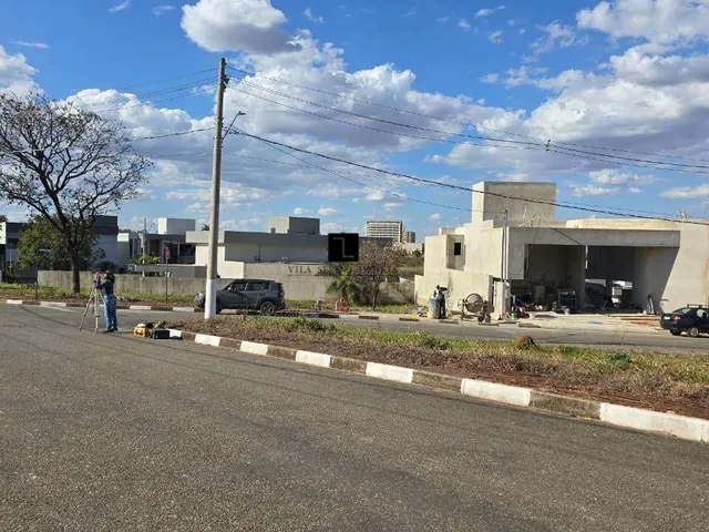 Imagem 8: Lote a venda no Condomínio Residencial Veredas Lote de esquina medindo 475 m²