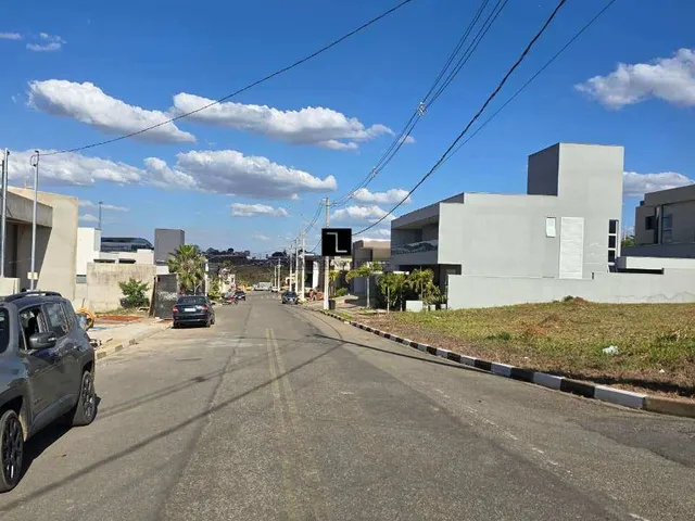 Imagem 13: Lote a venda no Condomínio Residencial Veredas Lote de esquina medindo 475 m²