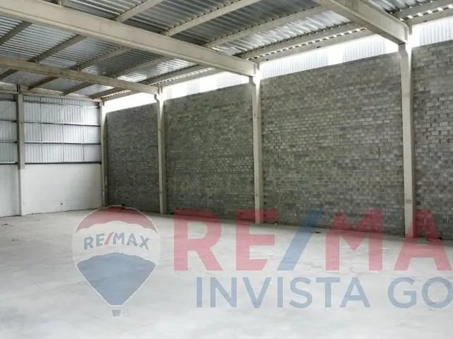 Imagem 5: Procurando um galpão comercial espaçoso e bem localizado para alugar? Temos a solução