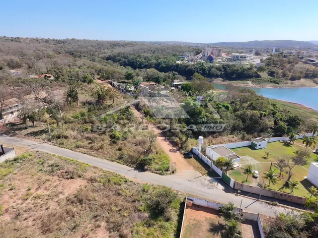 Imagem 6: Ponta de Quadra a 100 Metros do Lago para Venda em Caldas Novas