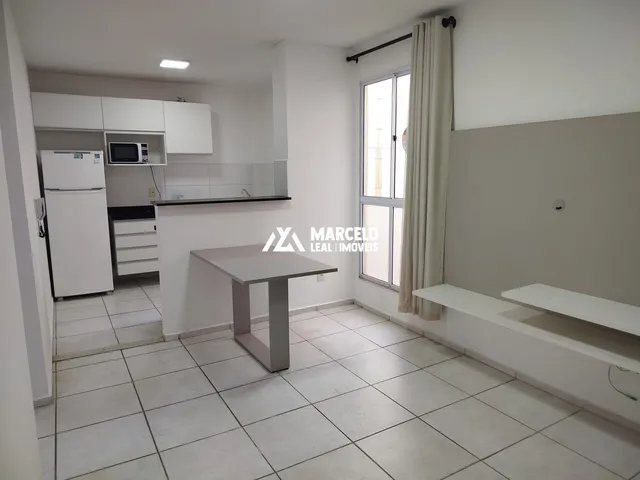 Imagem: Alugo apto mobiliado de 2/4 e no 1º andar