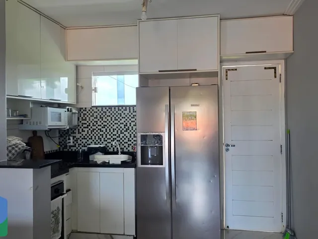 Imagem 13: Apartamento Decorado em Arembepe – Conforto, Modernidade com piscina e a poucos