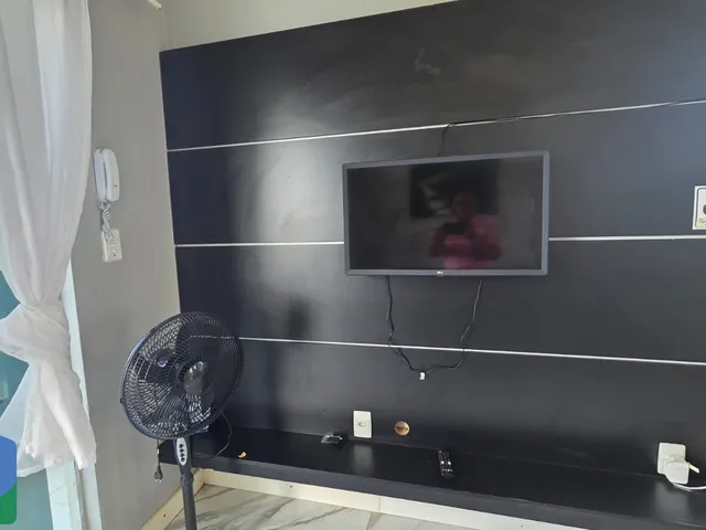Imagem 12: Apartamento Decorado em Arembepe – Conforto, Modernidade com piscina e a poucos