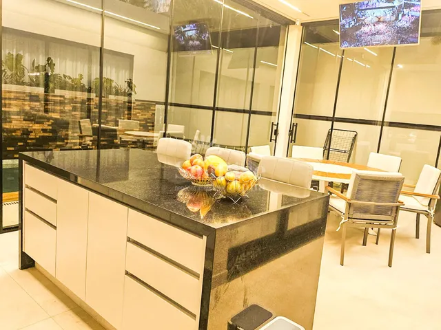 Imagem 7: Casa Alto Padrão Nova À Venda em Alphaville 5 com 4 Suítes e 4 Vagas | 350M² - R$5.950.000