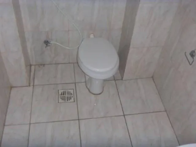Imagem 6: VENDO SALA COMERCIAL, MOBILIADA, NO PONTO MAIS COBIÇADO DO RIO DE JANEIRO, NA PRAÇA