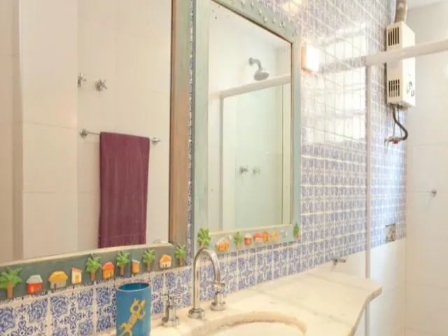 Imagem 13: Dois quartos - o principal com cama de casal e o segundo com um sofá-cama de casal