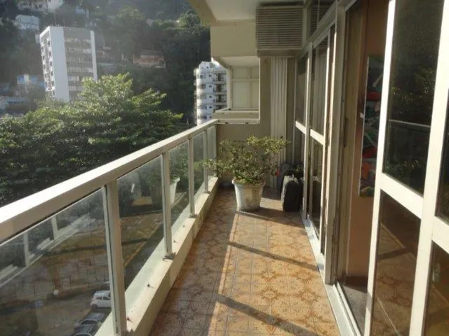 Imagem 16: EM INVENTÁRIO 4 quartos sendo 1 suíte 166 m2 Varanda na sala e em 2 quartos Sol