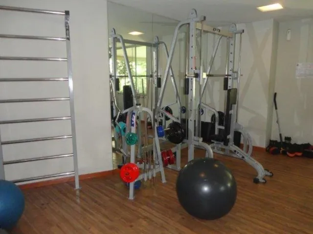 Imagem 5: EM INVENTÁRIO 4 quartos sendo 1 suíte 166 m2 Varanda na sala e em 2 quartos Sol