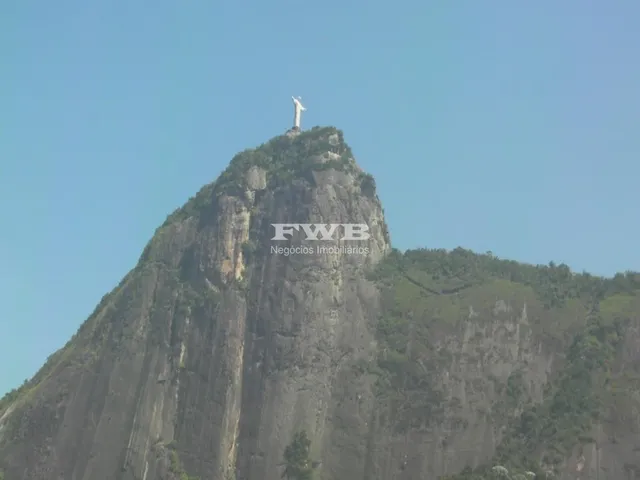 Imagem: Casa residencial composta de três níveis