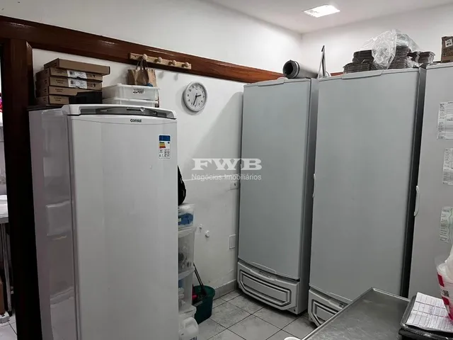Imagem 4: Passo ponto comercial para restaurante no Barra Garden Atualmente funcionando como uma