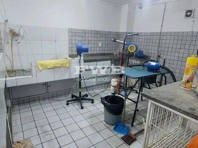 Imagem 11: Espaçosa Loja à Venda em São Conrado - 245m² ? **Características do Imóvel:**