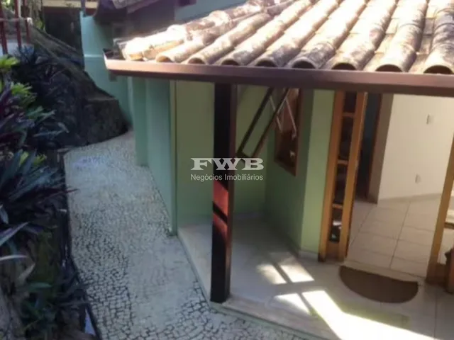 Imagem 14: Maravilhosa casa de condomínio frente mar em Angra dos Reis. Composta por 3 quartos