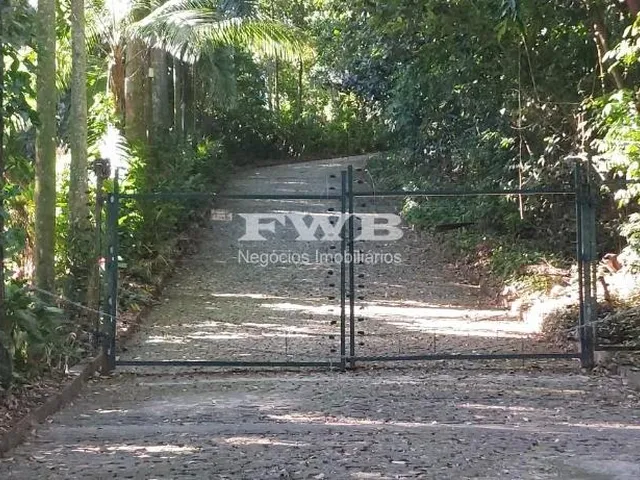 Imagem 8: Descubra o seu pedaço de paraíso em meio à natureza no renomado condomínio Jardim do