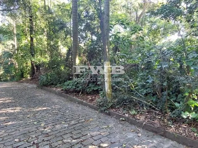 Imagem 16: Descubra o seu pedaço de paraíso em meio à natureza no renomado condomínio Jardim do