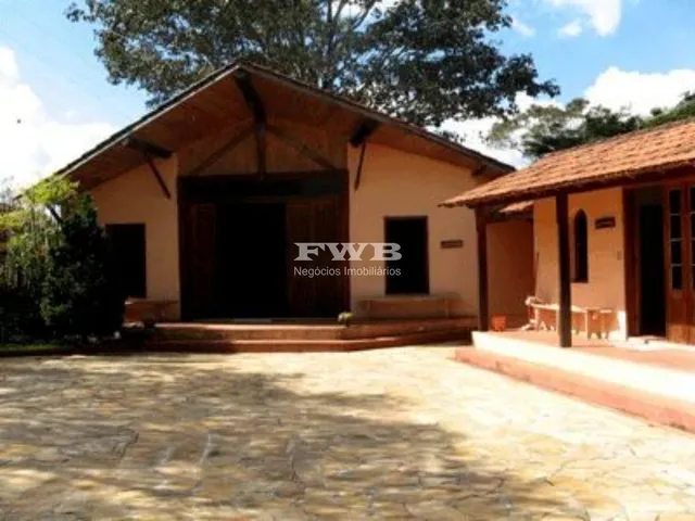 Imagem 6: Oportunidade única! Venda-se um incrível terreno de 20.000 m² com 874m² de área