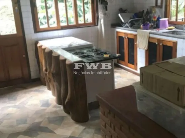 Imagem 11: Sítio com 50 hectares, equivalente a 500.000 m². Composto por casa principal, cabana