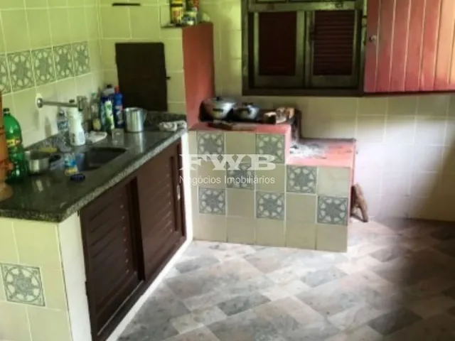 Imagem 10: Sítio com 50 hectares, equivalente a 500.000 m². Composto por casa principal, cabana