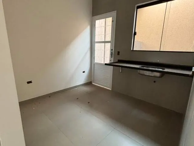 Imagem: Casa - Condomínio à venda, 2 quartos