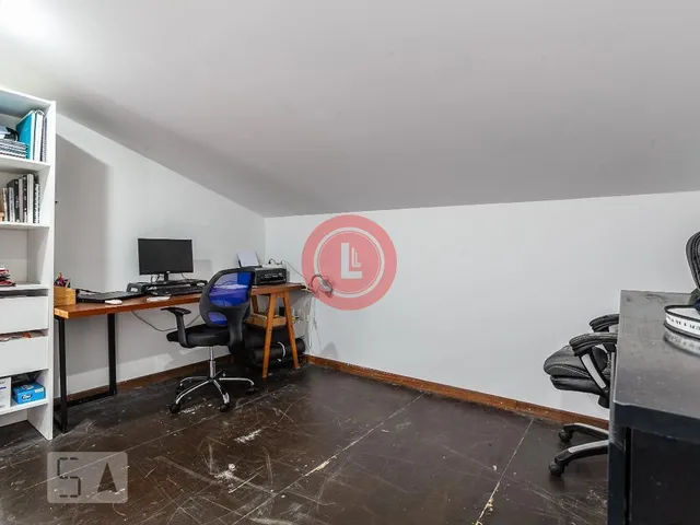 Imagem 14: Encantadora casa disponível, oferecendo o conforto e espaço que você e sua família