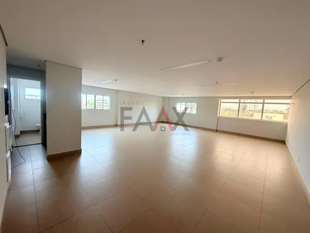 Imagem 5: Salas Comerciais À Venda no Centro Médico Empresarial Cidade dos Lagos