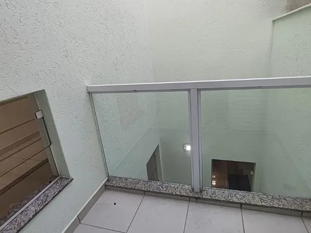 Imagem 3: Sobrado para venda 3 Dormitórios (3 Suítes) 4 vagas no Bairro Campestre em Santo André
