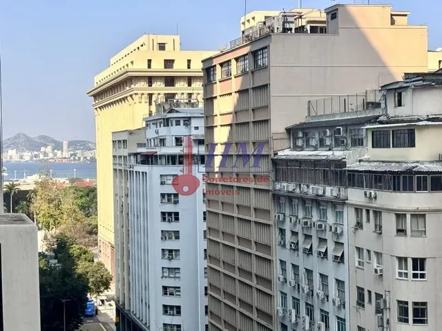 Imagem 12: Av. Rio Branco - Centro. * Portaria 24h, edifício misto, elevadores e bem