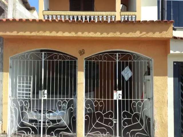 Imagem: Sobrado dos sonhos à venda! Localizado