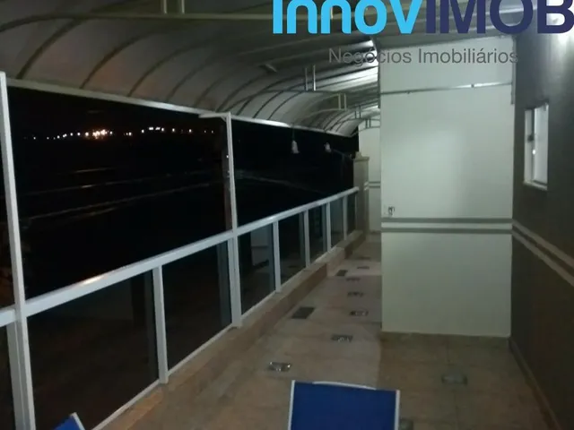 Imagem 2: Sobrado de 300 m² de construção, sendo 3 quartos sendo 1 suite e ? closet , sala de
