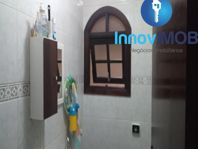 Imagem 13: Casa incrível à venda! Com 4 quartos, sendo 3 suítes, esta casa é perfeita para você