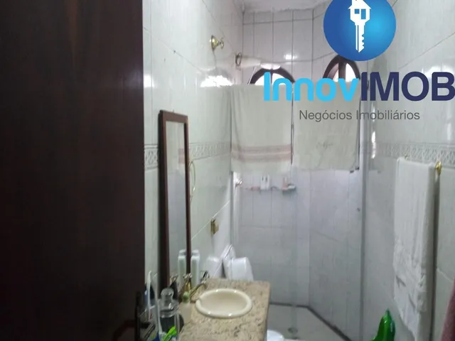 Imagem 3: Casa incrível à venda! Com 4 quartos, sendo 3 suítes, esta casa é perfeita para você