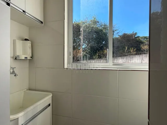Imagem 12: Apartamento 2 quartos com Elevador Vaga Coberta e Cozinha Planejada para Aluguel