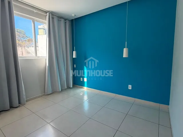 Imagem 2: Apartamento 2 quartos com Elevador Vaga Coberta e Cozinha Planejada para Aluguel