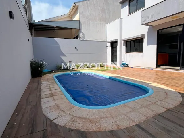 Imagem 2: Vende-Se Lindo e Espacoso Sobrado com Piscina, Medianeira Pr