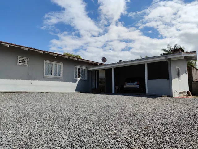 Imagem 2: Casa à venda em Joinville-SC, no Petrópolis 1 suíte + 01 Dormitório 2 banheiros, 2